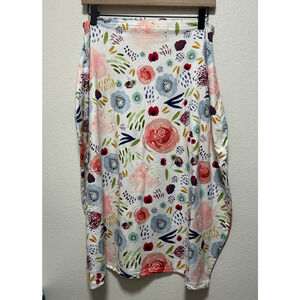 Pobi Baby 4 in 1 Car Seat & Nursing Cover with Small Travel Sack in Multi Floral